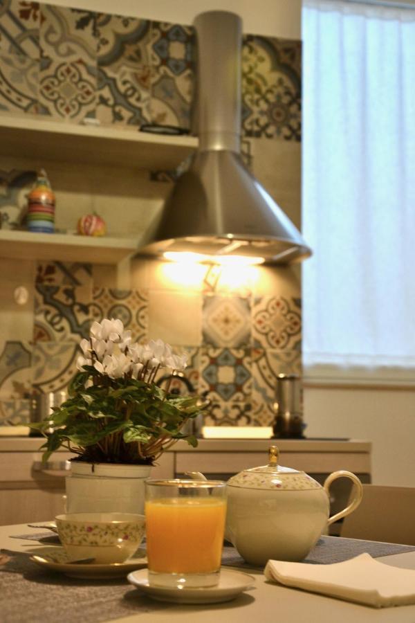 Lo Schiaccianoci Bed & Breakfast